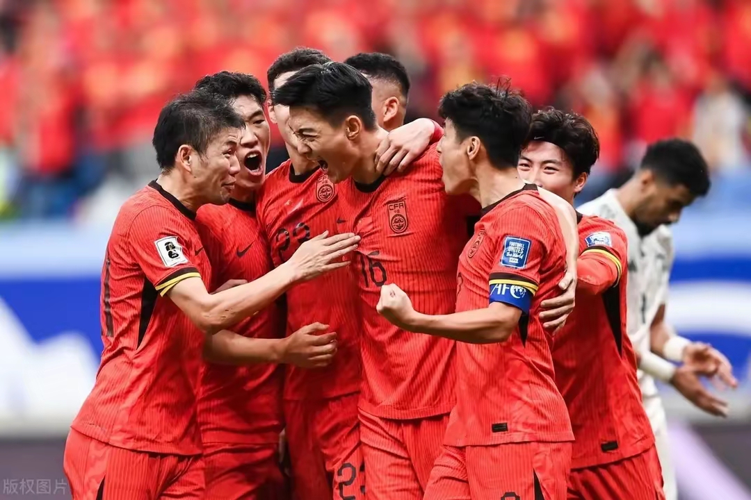 精彩足球对决：球队将在场上展开激烈比拼的简单介绍