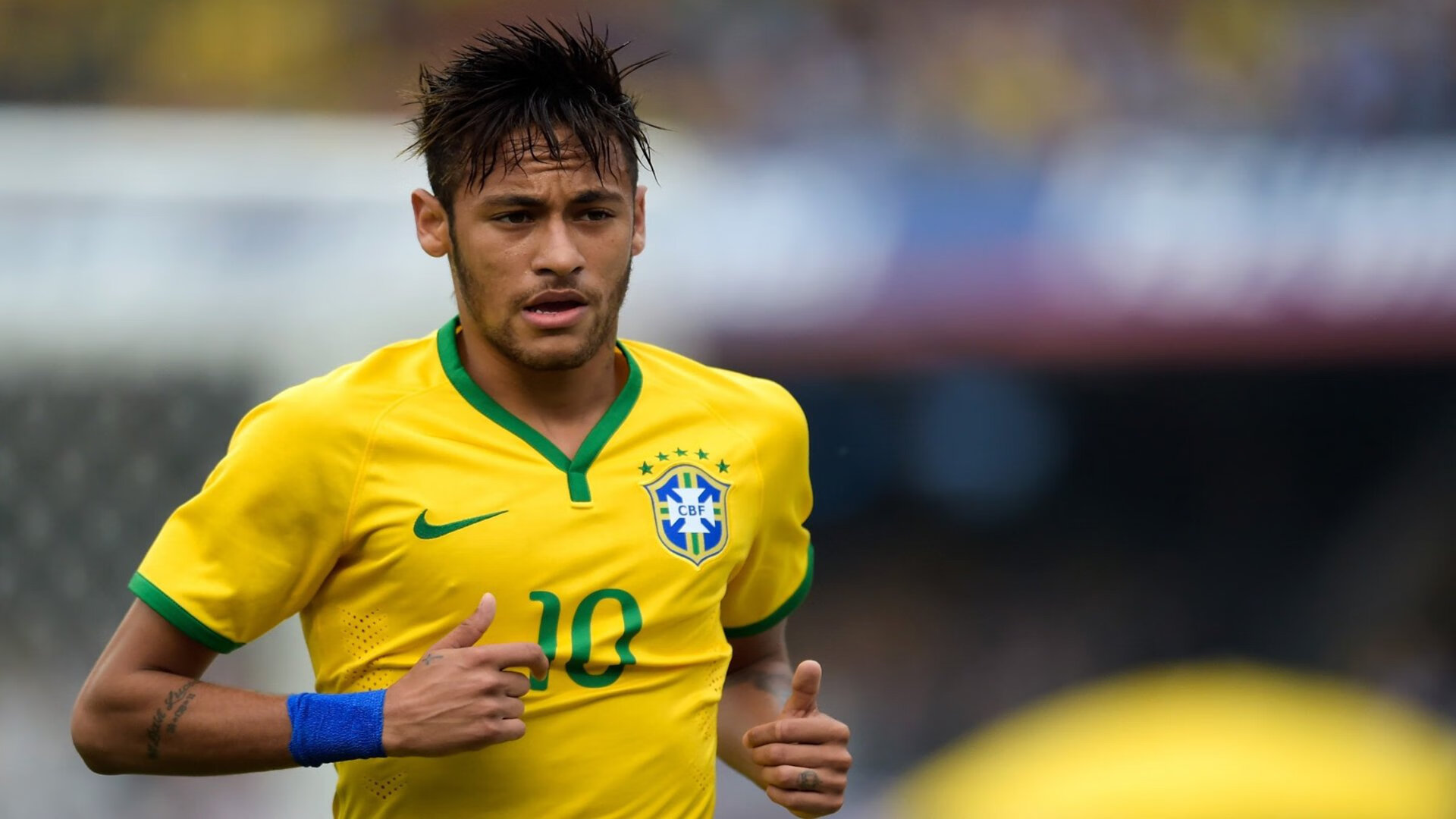 从洪都拉斯到德甲,淘汰的隐喻与弗拉霍维奇的接管时刻