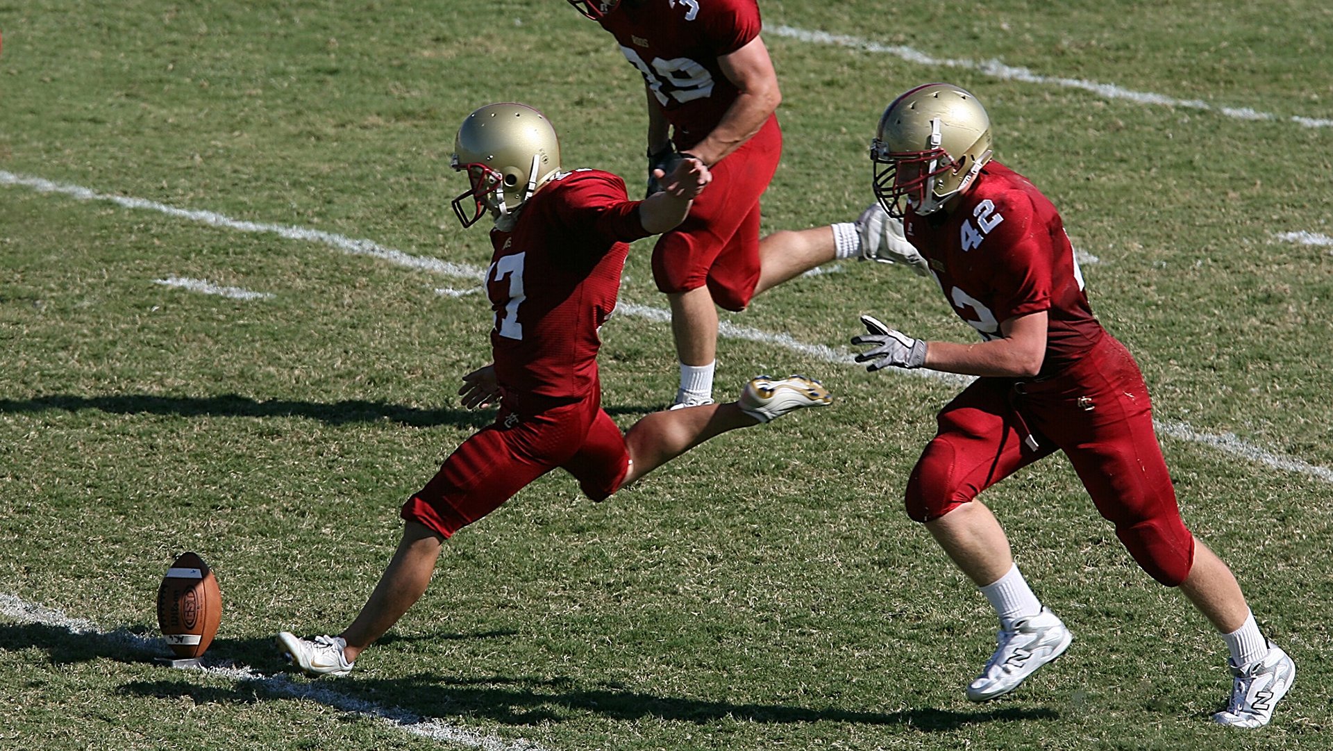开云体育登录-巴黎铁蹄碾碎药厂神话，德布劳内，当纪录成为脚下的尘埃